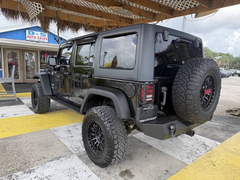 Used 2013 Jeep Wrangler Unlimited Sport AWD/4WD image 4