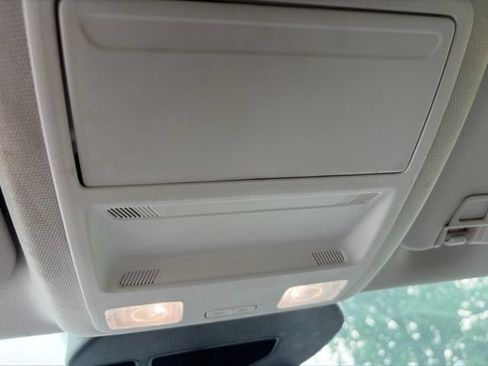 Used 2022 Ford Escape SE w/ Convenience Package FWD image 29