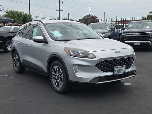 Used 2020 Ford Escape SEL FWD image 27