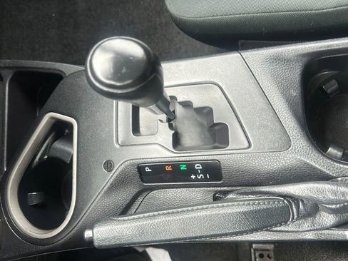 Used 2016 Toyota RAV4 LE FWD image 26