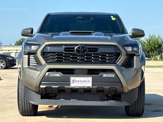 Used 2025 Toyota Tacoma TRD Sport AWD/4WD video 2