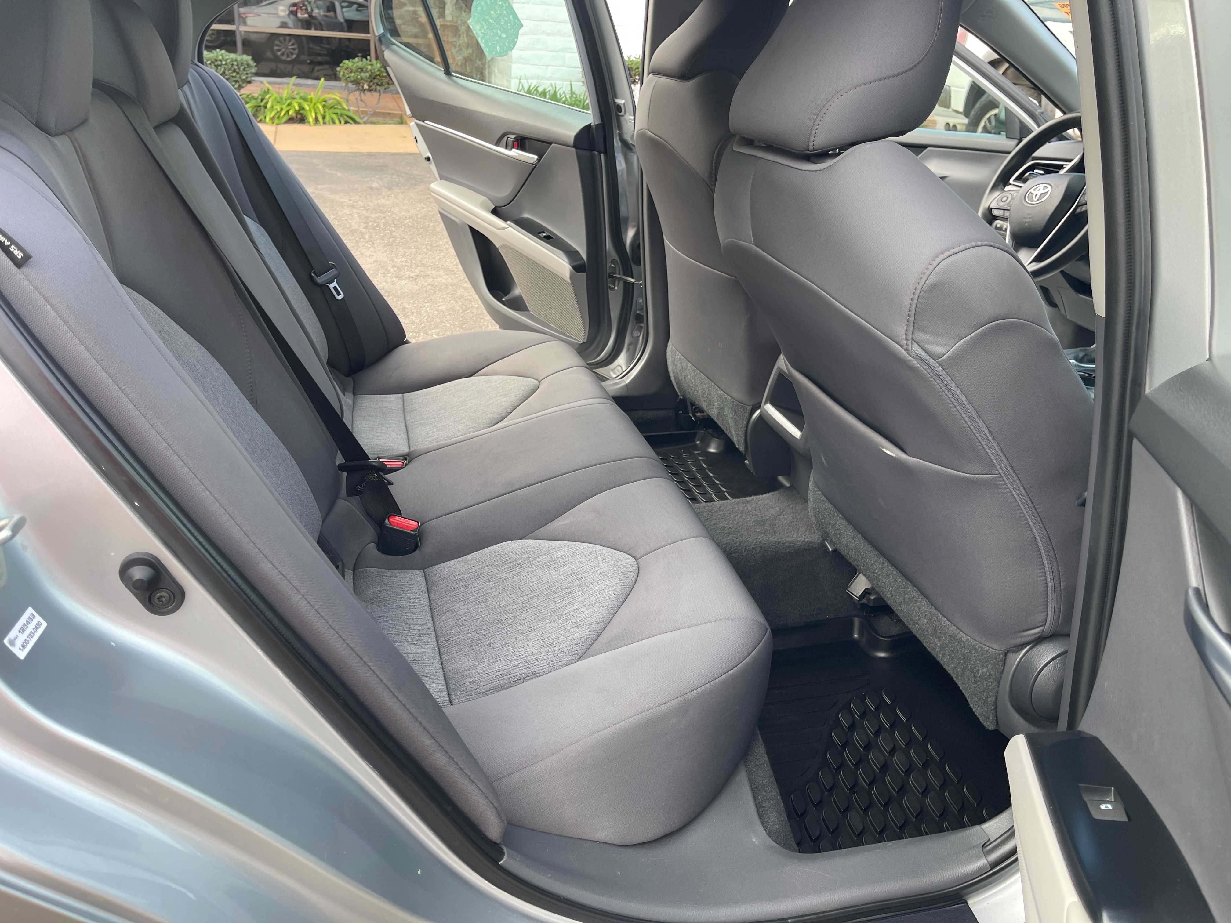 Used 2020 Toyota Camry LE AWD/4WD image 11