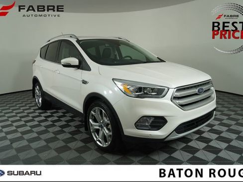 Used 2019 Ford Escape Titanium image 1