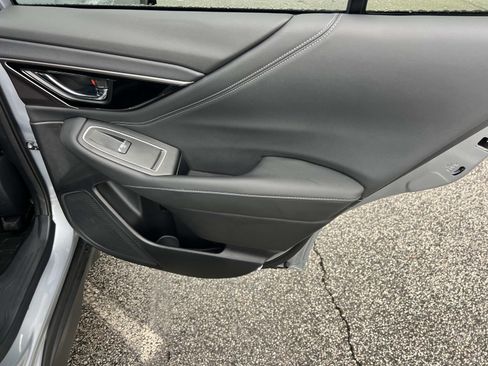Certified 2025 Subaru Outback Limited image 16