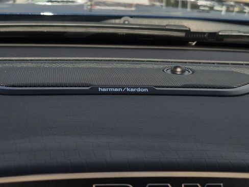 Used 2023 RAM 1500 Limited AWD/4WD image 37