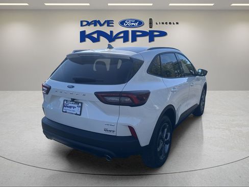 New 2026 Ford Escape ST-Line w/ Tech Pack #1 AWD/4WD image 8