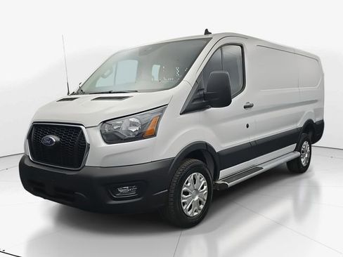 Used 2024 Ford Transit 250 Low Roof w/ Exterior Upgrade Package image 5