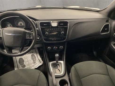 Used 2012 Chrysler 200 LX image 9