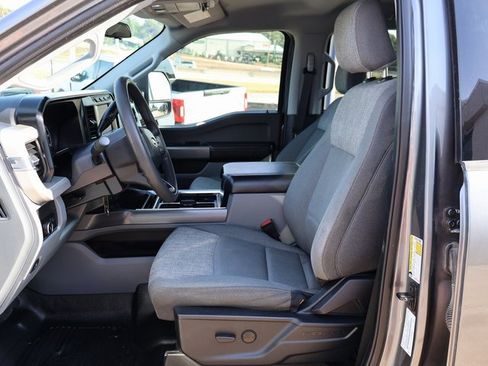 Used 2024 Ford F350 XLT w/ FX4 Off-Road Package image 10