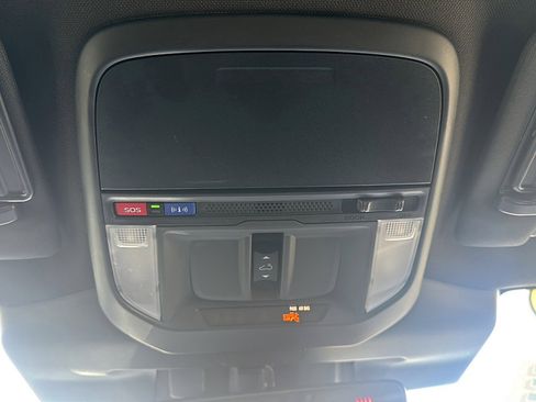 Used 2025 Subaru Forester Limited w/ Protection Package (1PH) image 38