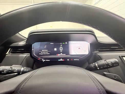 Used 2025 Land Rover Range Rover Sport Autobiography AWD/4WD image 34
