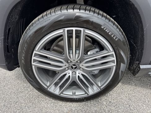 New 2026 Mercedes-Benz GLS 450 4MATIC image 9
