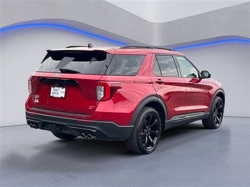 Certified 2022 Ford Explorer ST w/ ST Street Pack AWD/4WD image 6