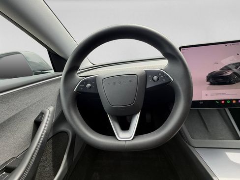 Used 2025 Tesla Model 3 Long Range RWD image 12