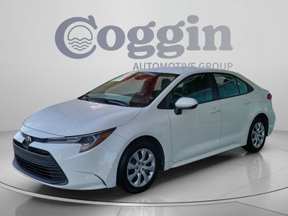 Used 2025 Toyota Corolla LE