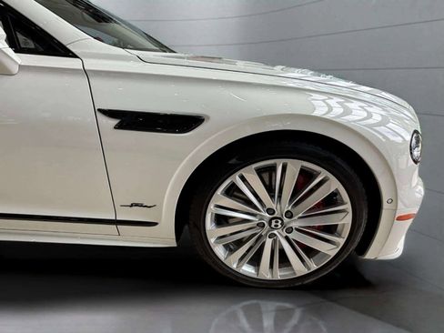 New 2025 Bentley Flying Spur Plug-In Hybrid image 6