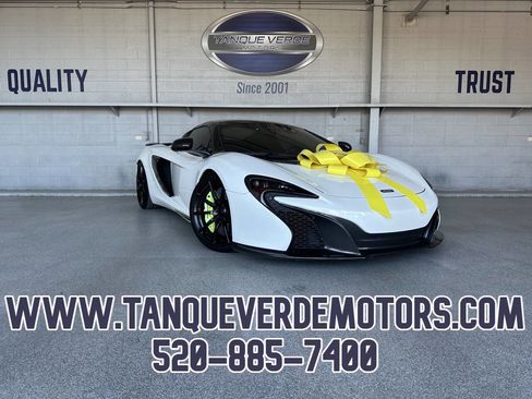 Used 2015 McLaren 650S Spider image 1