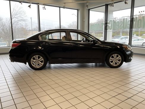 Used 2009 Honda Accord LX-P image 6