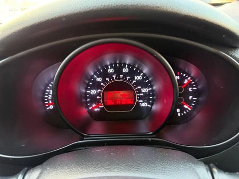 Used 2015 Kia Soul image 21