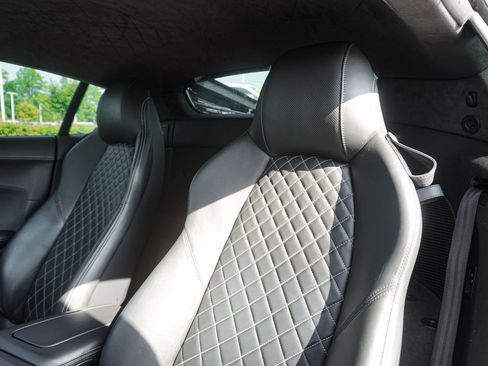 Used 2018 Audi R8 V10 plus AWD/4WD image 16
