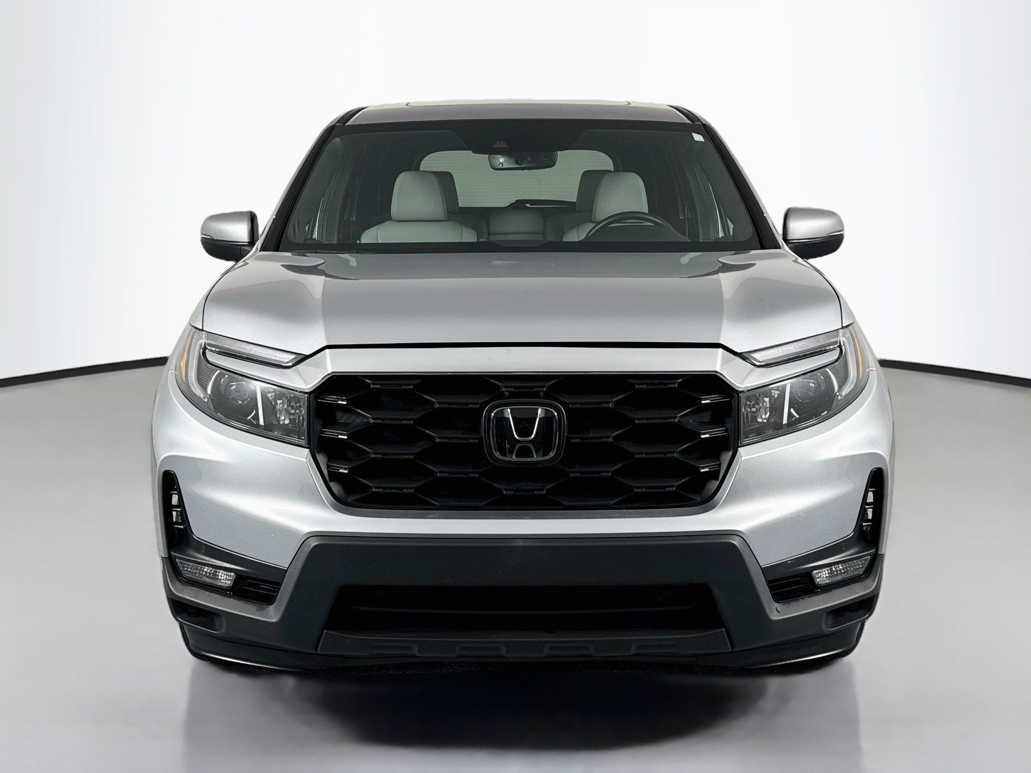 Certified 2023 Honda Passport EX-L image 2