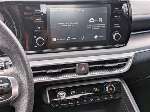 Used 2021 Kia K5 LXS image 12