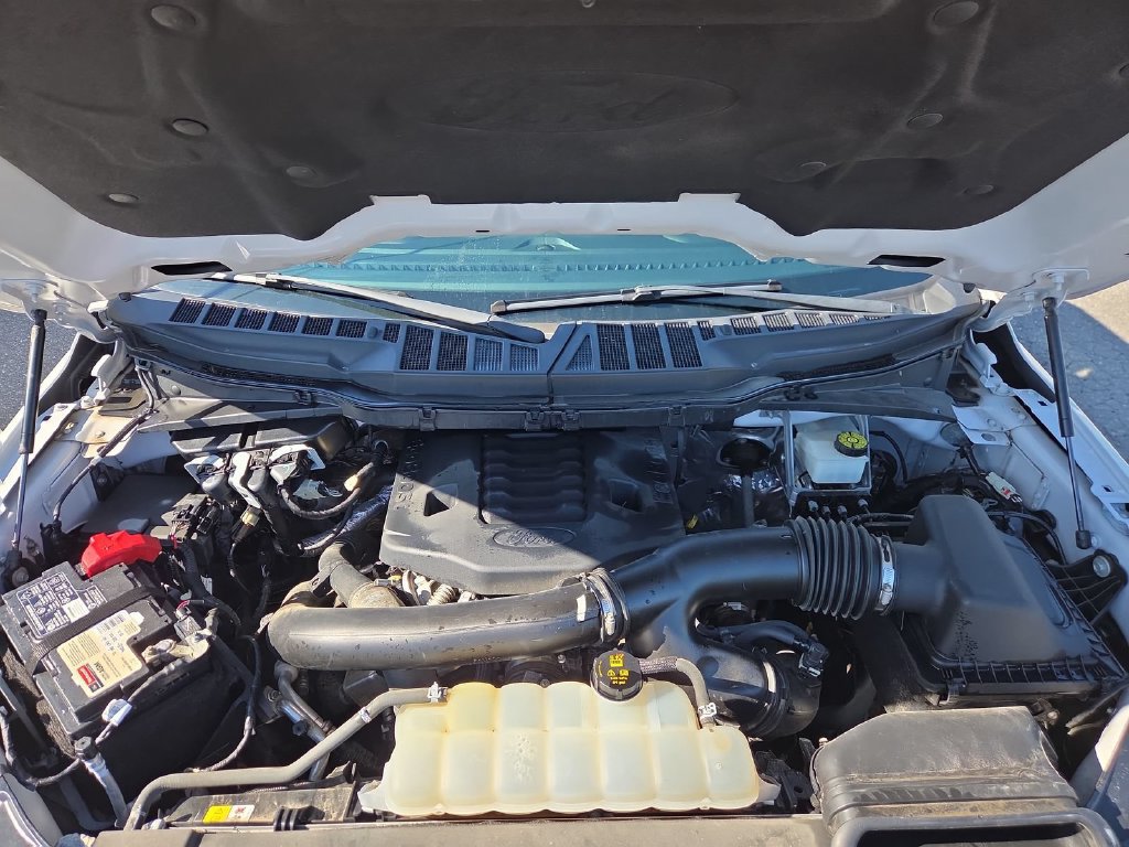 Used 2022 Ford F150 Platinum w/ Equipment Group 701A High AWD/4WD image 25