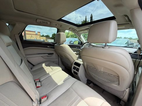 Used 2014 Cadillac SRX Luxury w/ Driver Awareness Package FWD image 16