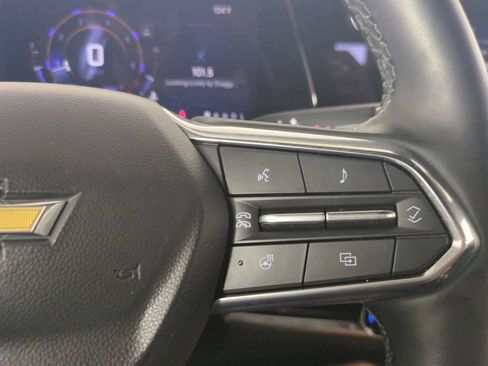Used 2025 Chevrolet Equinox LT w/ Convenience Package II FWD image 33