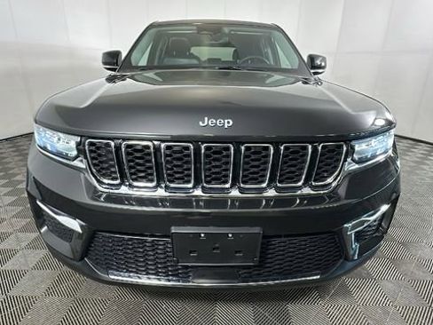 Used 2023 Jeep Grand Cherokee 4WD 4xe image 8