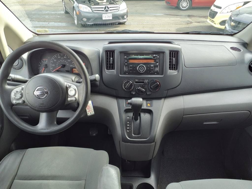 Used 2014 Nissan NV200 SV w/ Exterior Appearance Package FWD image 6