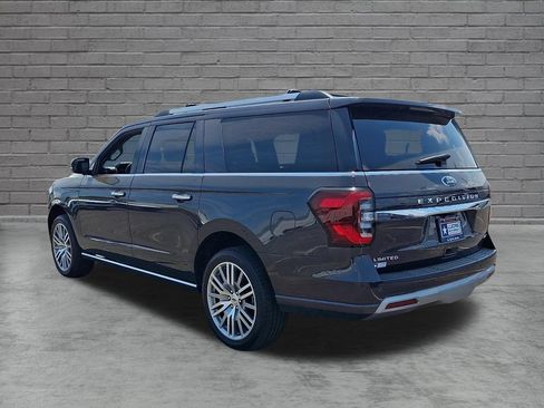 Used 2024 Ford Expedition Max Limited AWD/4WD image 8