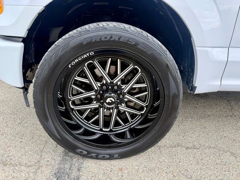 Used 2017 Ford F150 XL w/ Equipment Group 101A Mid image 12