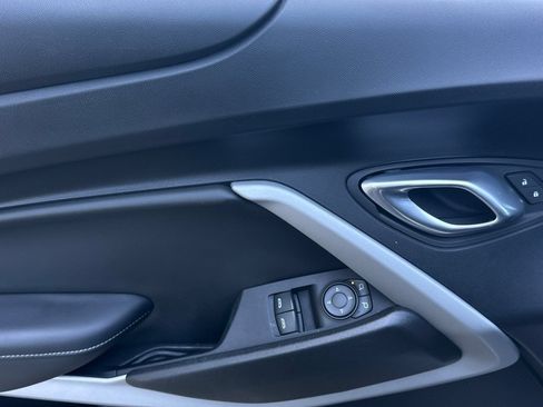 Used 2022 Chevrolet Camaro SS RWD image 12