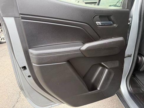 Used 2023 Chevrolet Colorado LT image 23