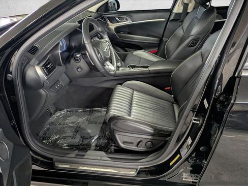 Used 2022 Genesis G70 2.0T w/ Prestige Package image 16