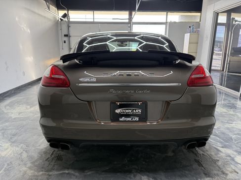 Used 2010 Porsche Panamera Turbo image 4