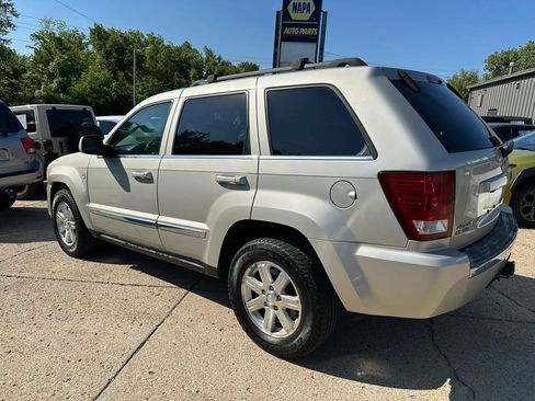 Used 2008 Jeep Grand Cherokee Limited AWD/4WD image 5