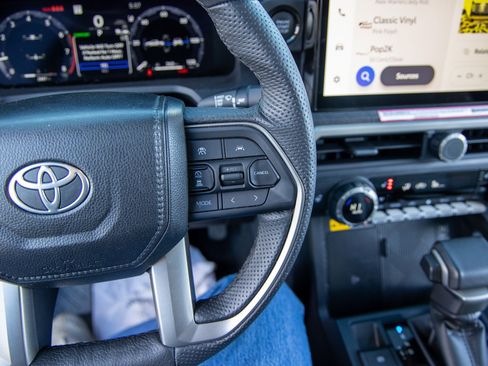 Used 2024 Toyota Tacoma Limited image 21