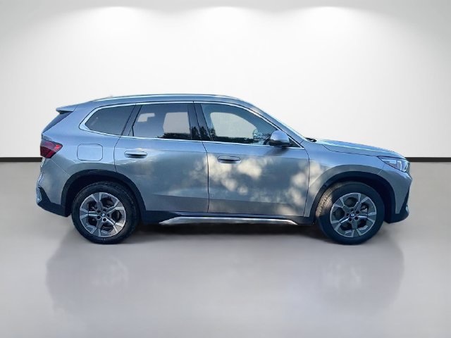 Used 2023 BMW X1 xDrive28i w/ Convenience Package AWD/4WD image 2