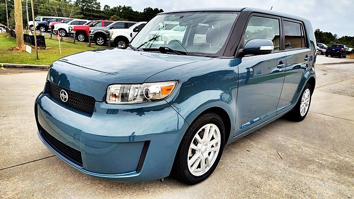 Used 2008 Scion xB FWD image 5