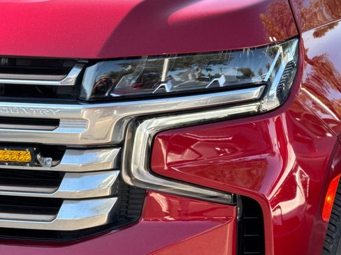 Used 2023 Chevrolet Suburban High Country AWD/4WD image 49