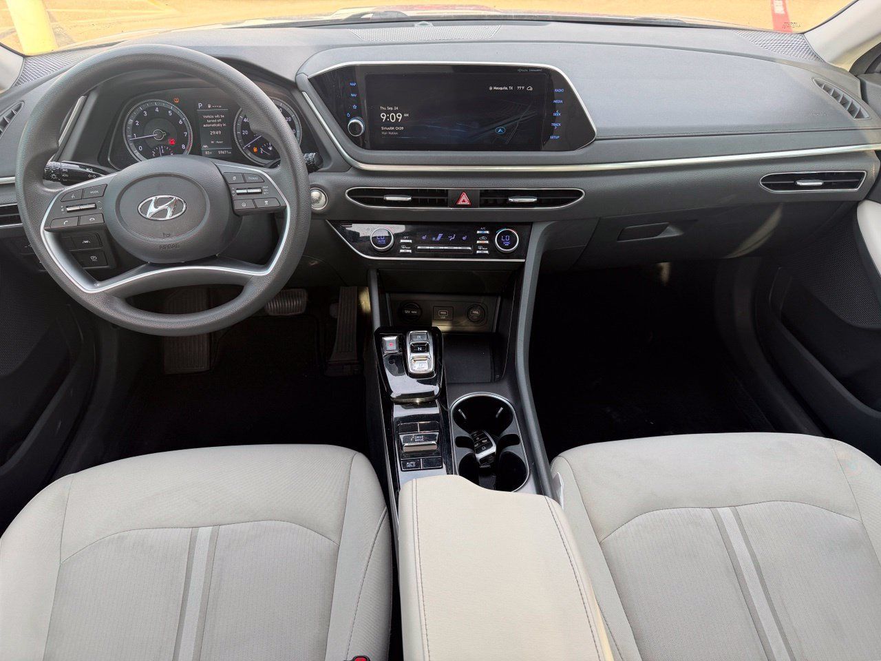 Used 2023 Hyundai Sonata SEL FWD image 10