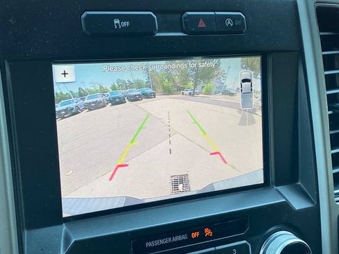 Used 2018 Ford F150 Lariat w/ Equipment Group 502A Luxury AWD/4WD image 22