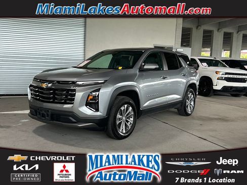 Used 2025 Chevrolet Equinox LT AWD/4WD image 1