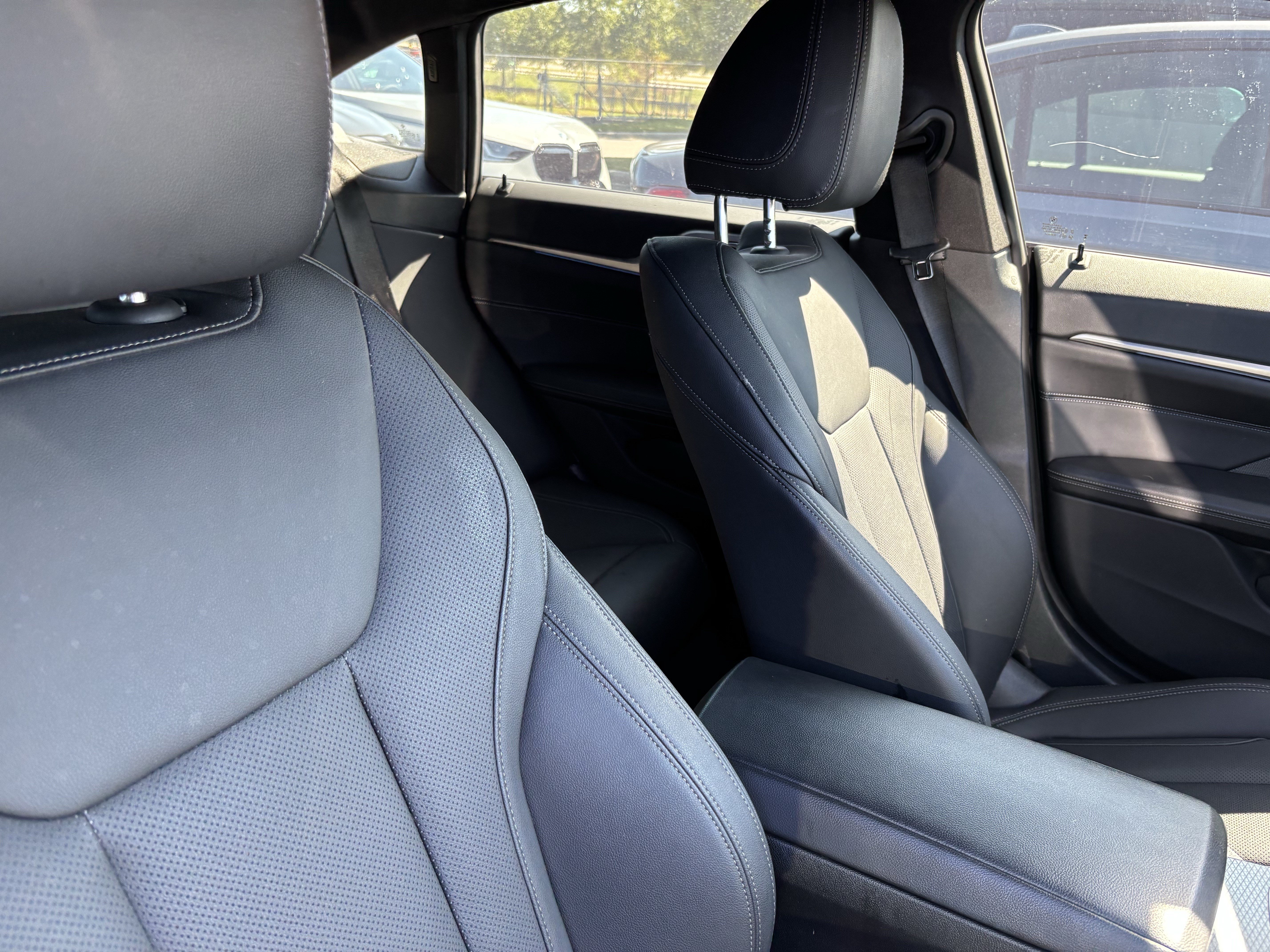 Certified 2024 BMW i4 eDrive40 w/ M Sport Package RWD image 34