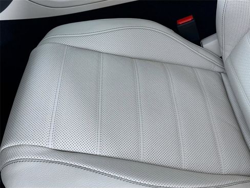 Used 2026 Mercedes-Benz GLS 450 4MATIC image 25