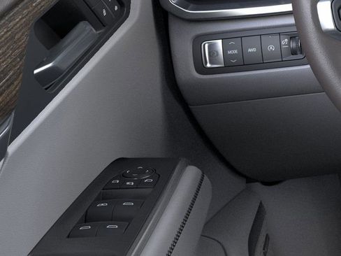 New 2026 GMC Acadia Denali image 26