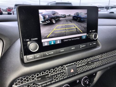 Used 2025 Honda HR-V Sport image 17