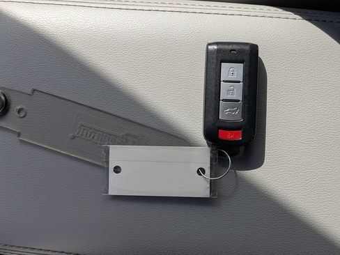 Used 2024 Mitsubishi Eclipse Cross SEL AWD/4WD image 33
